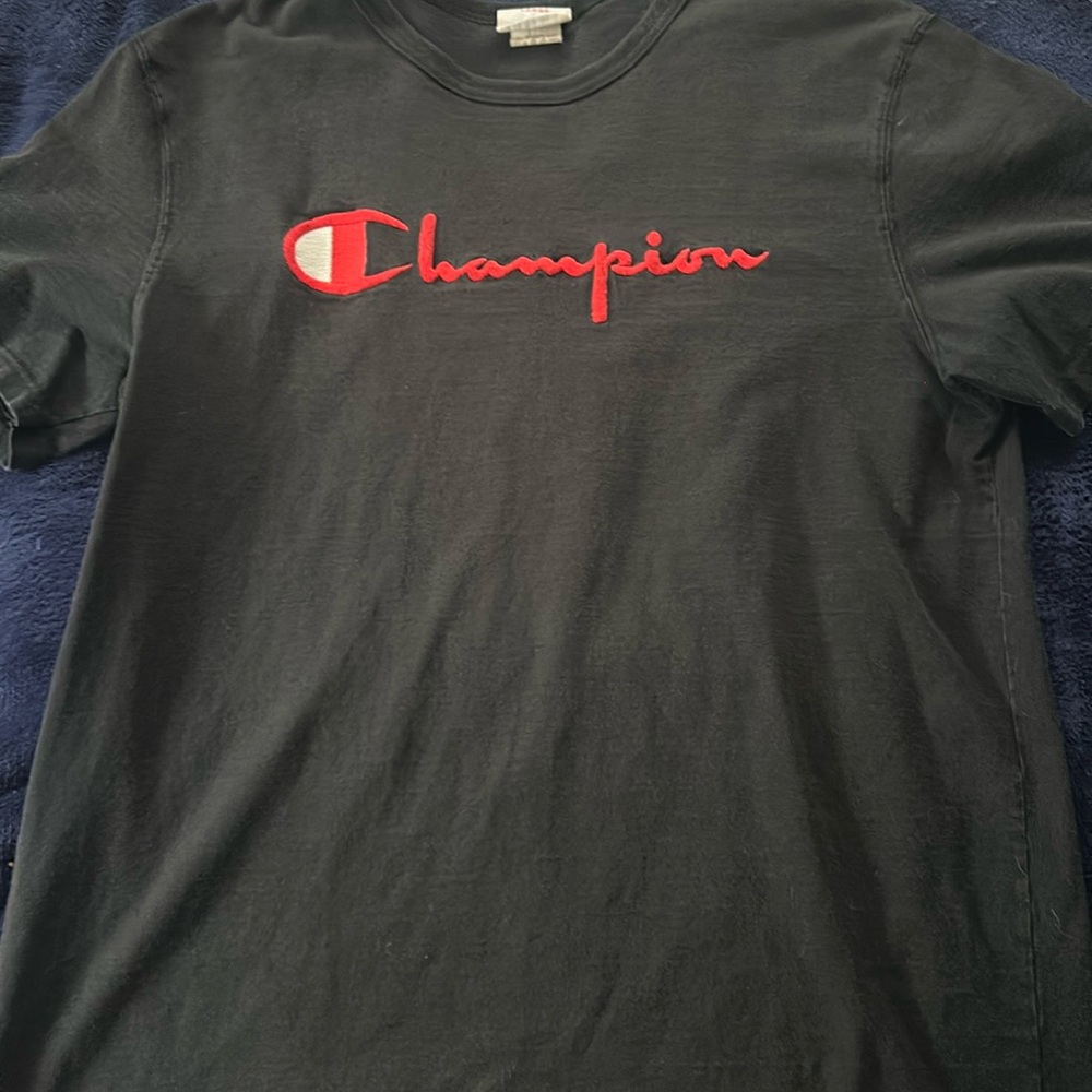 Champion t shirt